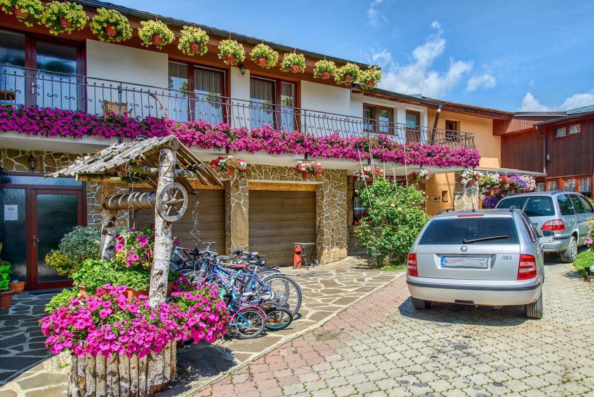 Vela Apartment Maly Slavkov Luaran gambar